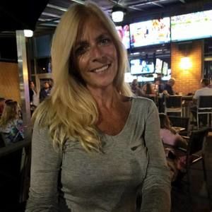 Meet your Posher, Theresa